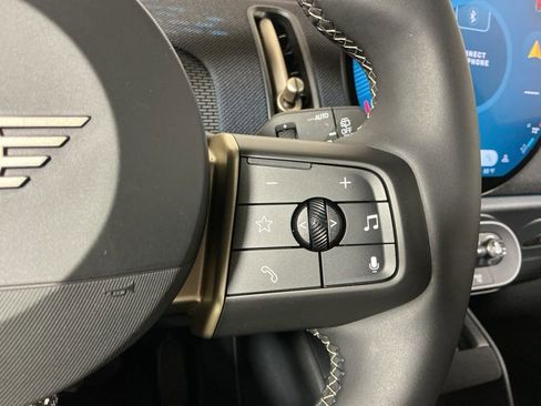 Certified 2025 MINI Cooper Countryman S w/ Comfort Package Max image 15