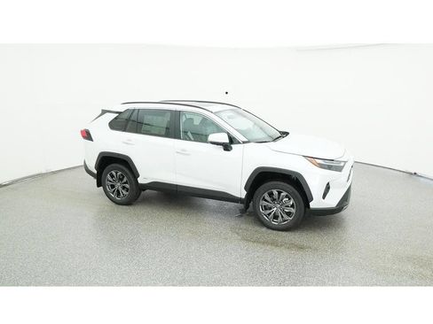 Used 2024 Toyota RAV4 Limited w/ Advanced Technology Package AWD/4WD image 16