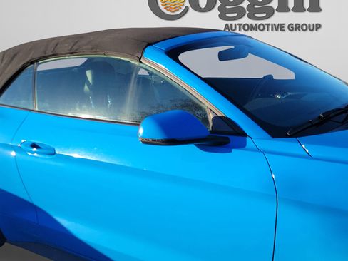 Used 2017 Ford Mustang Premium image 13