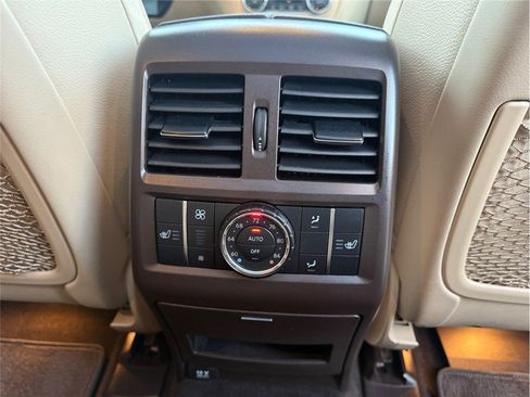 Used 2019 Mercedes-Benz GLS 550 4MATIC image 38