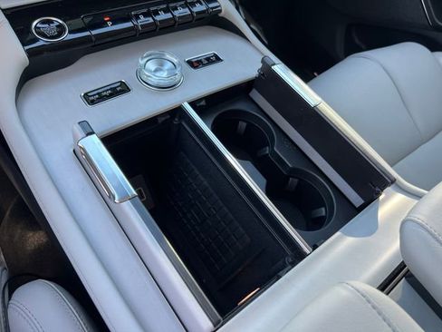 New 2026 Lincoln Navigator L Reserve image 28