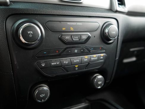 Used 2019 Ford Ranger XLT w/ Equipment Group 301A Mid RWD image 26