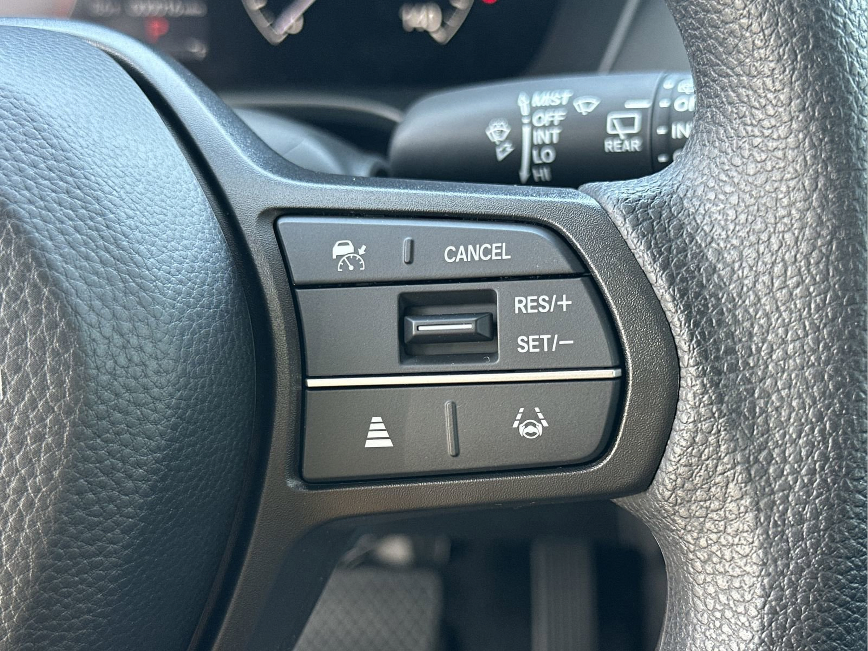 Certified 2026 Honda HR-V LX image 17