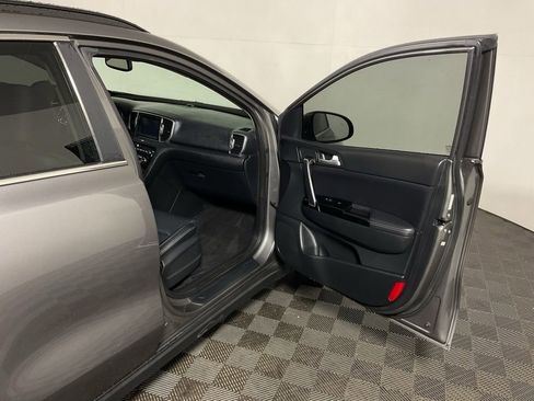 Used 2018 Kia Sportage EX w/ EX Premium Package AWD/4WD image 34
