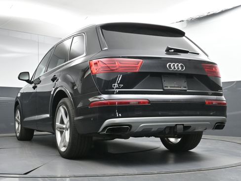 Used 2019 Audi Q7 3.0T Prestige image 26