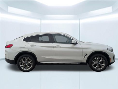 Used 2025 BMW X4 xDrive30i AWD/4WD image 6