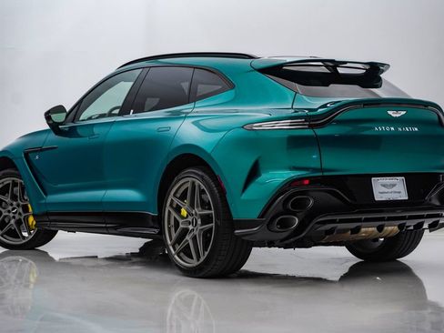 Used 2026 Aston Martin DBX S AWD/4WD image 8