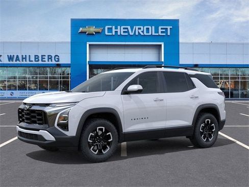 New 2026 Chevrolet Equinox ACTIV w/ Convenience Package III image 2