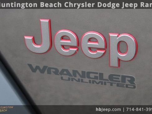 Used 2021 Jeep Wrangler Unlimited Rubicon image 6