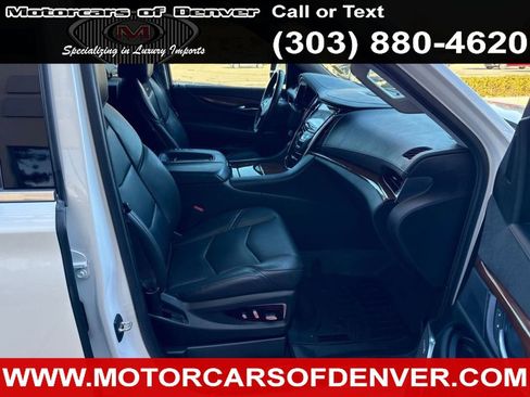 Used 2017 Cadillac Escalade Luxury image 9