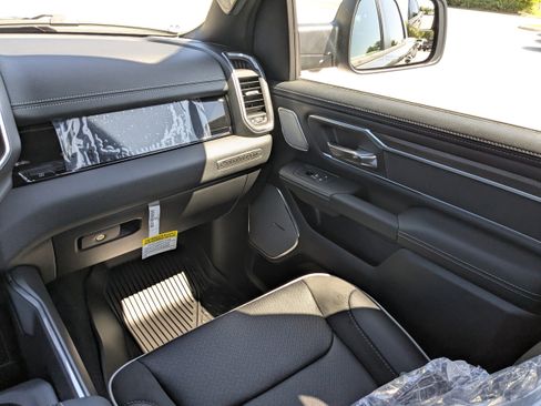 New 2026 RAM 1500 Laramie image 15