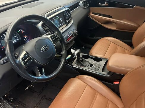 Used 2019 Kia Sorento SX AWD/4WD image 10