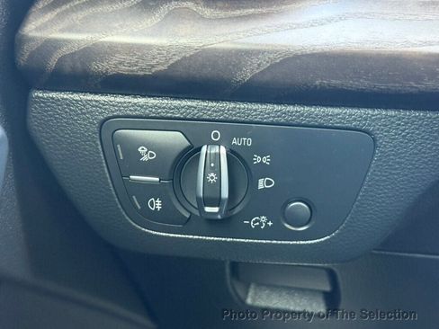 Used 2018 Audi Q5 2.0T Premium Plus w/ Premium Plus Package image 28