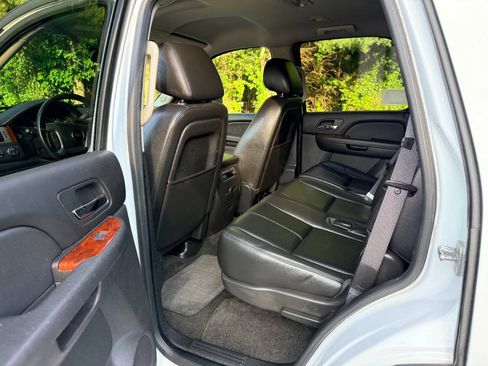 Used 2013 Chevrolet Tahoe LT AWD/4WD image 5