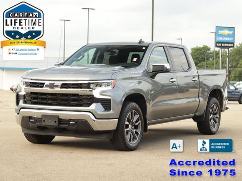 Used 2025 Chevrolet Silverado 1500 LT AWD/4WD image 3