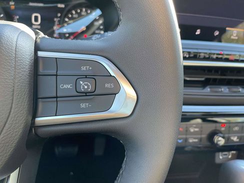 New 2026 Jeep Compass Latitude image 52