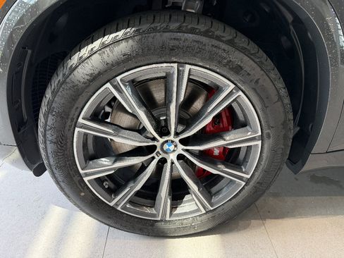 New 2026 BMW X5 xDrive50e w/ M Sport Package AWD/4WD image 8