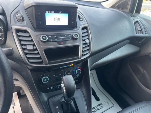 Used 2022 Ford Transit Connect XL image 23