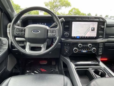 Used 2024 Ford F250 Lariat w/ Lariat Ultimate Package AWD/4WD image 9