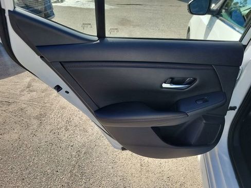 Used 2023 Nissan Sentra SR w/ Midnight Edition Package image 28