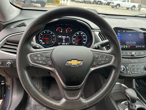 Used 2023 Chevrolet Malibu LT w/ Driver Confidence Package image 12