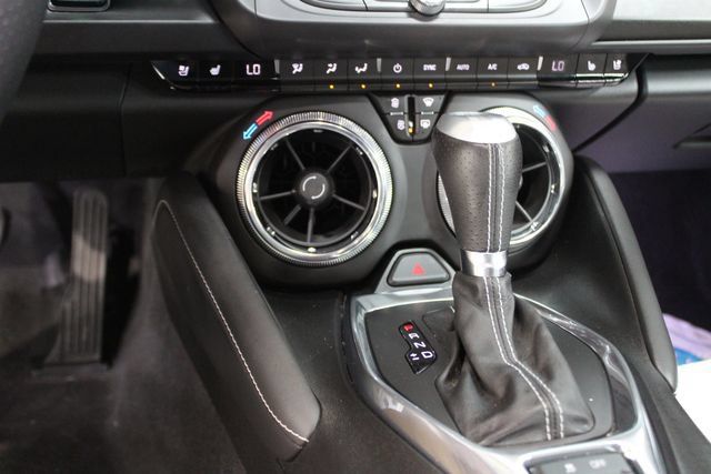 Used 2017 Chevrolet Camaro SS RWD image 20