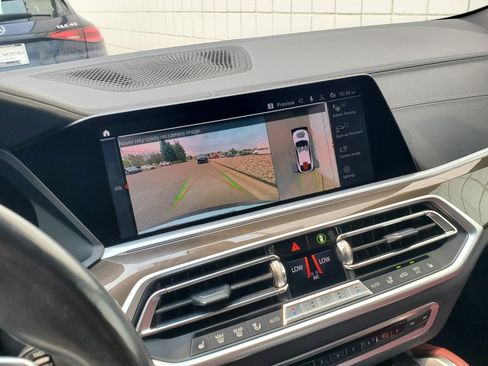 Used 2022 BMW X6 xDrive40i w/ M Sport Package AWD/4WD image 20