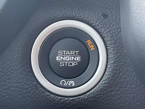 Certified 2025 RAM 1500 Big Horn AWD/4WD image 28