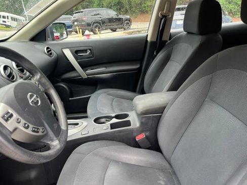 Used 2014 Nissan Rogue S w/ Convenience Package FWD image 8