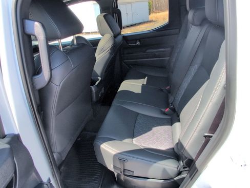 Used 2025 Toyota Tacoma Limited image 14