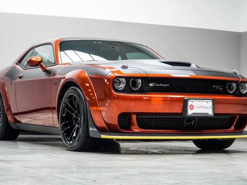 Used 2021 Dodge Challenger R/T Scat Pack RWD image 4