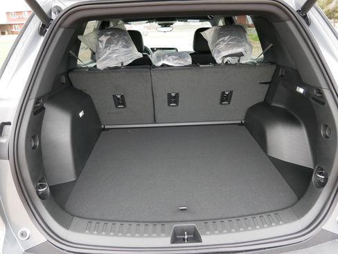 New 2026 Chevrolet Equinox LT w/ Convenience Package II AWD/4WD image 10