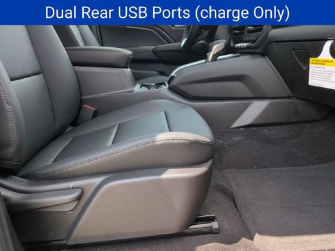 New 2026 Chevrolet Colorado LT w/ LT Convenience Package AWD/4WD image 24
