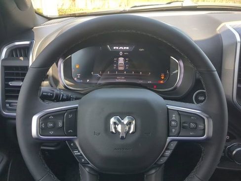 New 2026 RAM 1500 4x4 Crew Cab image 34
