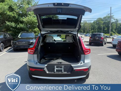 Certified 2024 Volvo XC40 B5 Plus w/ Protection Package Premier AWD/4WD image 23
