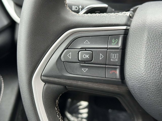 Certified 2024 Jeep Grand Cherokee Laredo X AWD/4WD image 29