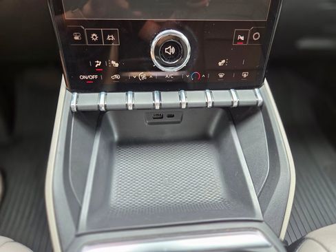 Used 2025 GMC Terrain Elevation FWD image 24