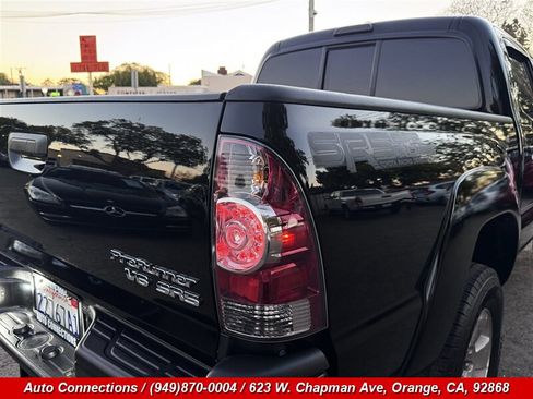 Used 2011 Toyota Tacoma PreRunner w/ SR5 Pkg #2 w/JBL Audio image 31