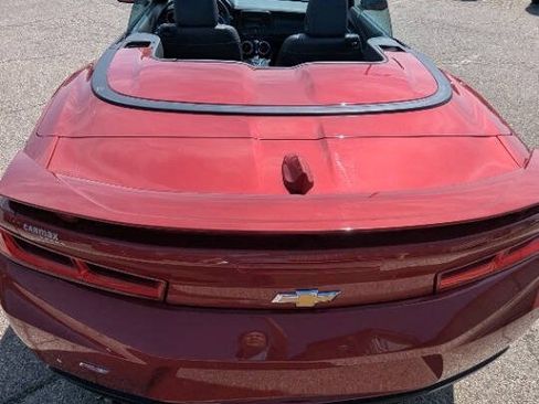 Used 2017 Chevrolet Camaro LT RWD image 36