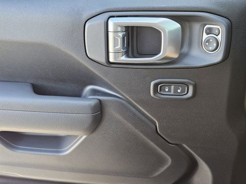 New 2026 Jeep Gladiator Sport image 22