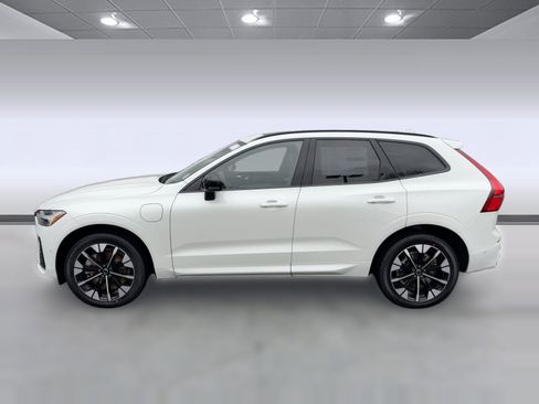 New 2026 Volvo XC60 T8 Plus w/ Protection Package Premier image 2