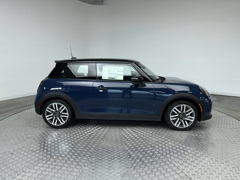 New 2026 MINI Cooper S FWD image 10