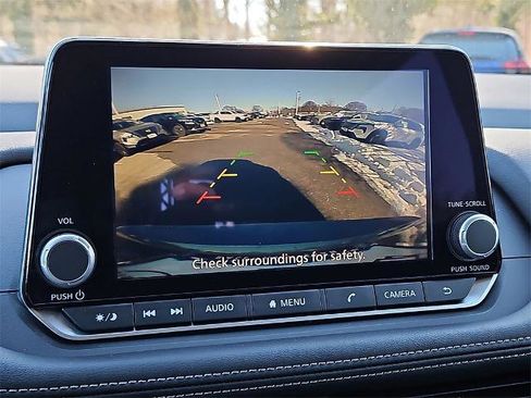 Certified 2025 Nissan Rogue S image 20