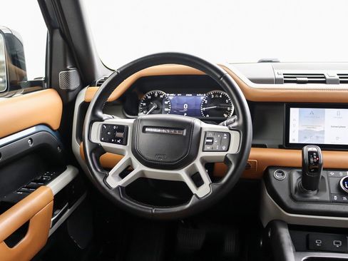 Used 2023 Land Rover Defender 110 X-Dynamic SE AWD/4WD image 19