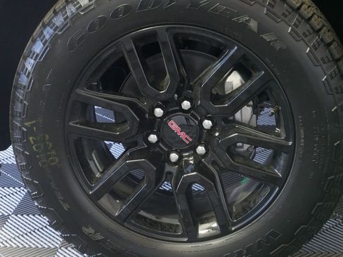 New 2026 GMC Sierra 1500 Elevation w/ Preferred Package image 9