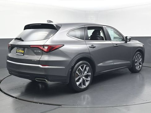 Used 2022 Acura MDX SH-AWD w/ Technology Package image 4