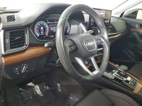 Used 2023 Audi Q5 2.0T Premium Plus AWD/4WD image 24