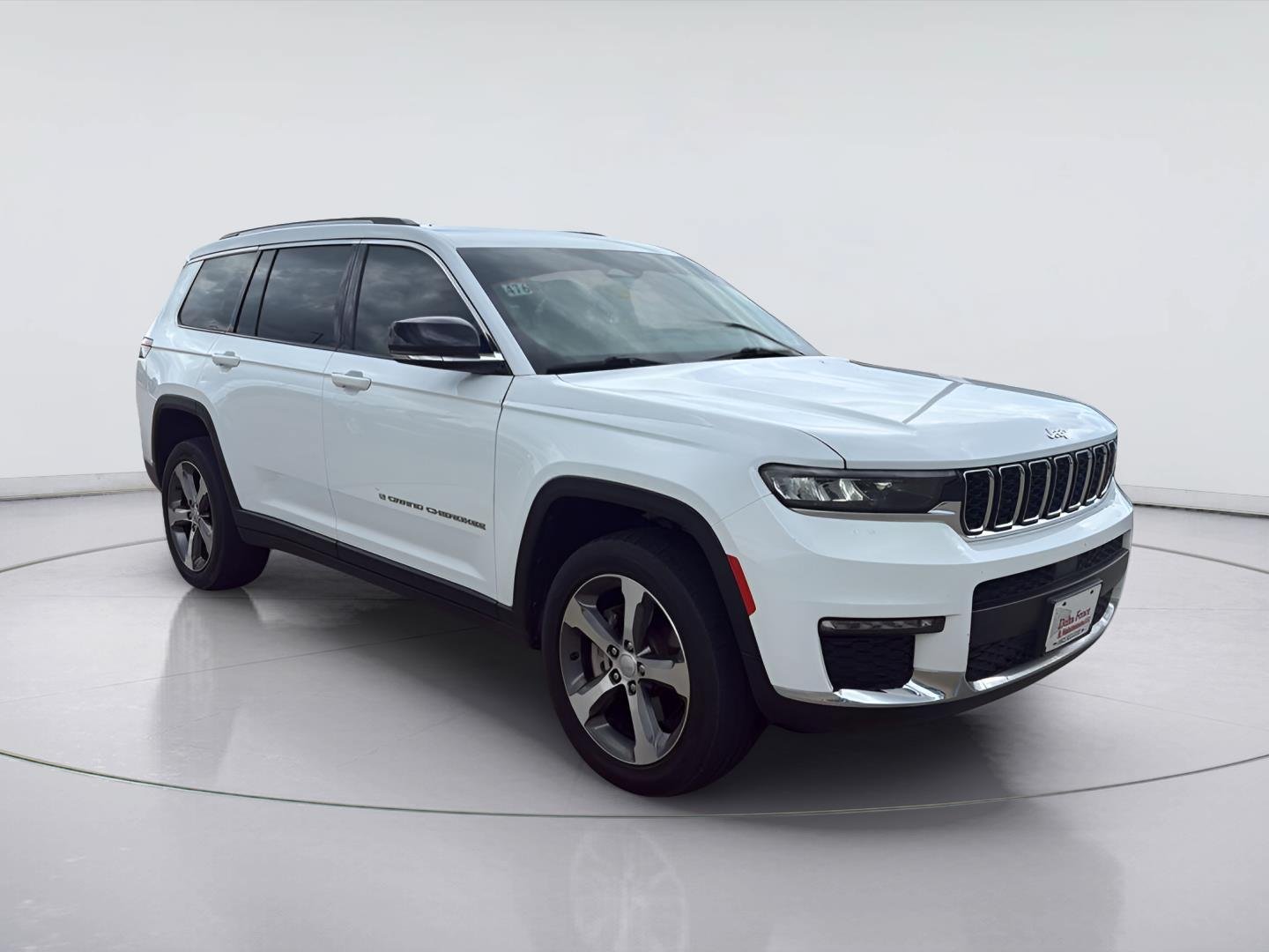 Used 2023 Jeep Grand Cherokee L Limited RWD image 2