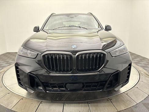 New 2026 BMW X5 xDrive40i w/ M Sport Package AWD/4WD image 14