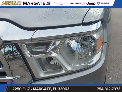 Used 2024 RAM 1500 Laramie RWD image 11